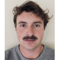 <b>Calder Hilde-Jones</b> <br> <p><strong>Calder Hilde-Jones</strong> is a PhD student in psychology at UC Berkeley. His research examines the evolution of mechanisms that allow agents to acquire information, both on their own and collaboratively. To do this, Calder works with our closest living relatives, chimpanzees. His studies explore how chimpanzees collaborate and how their information-seeking behaviors compare to human children.</p> Calder Hilde-Jones